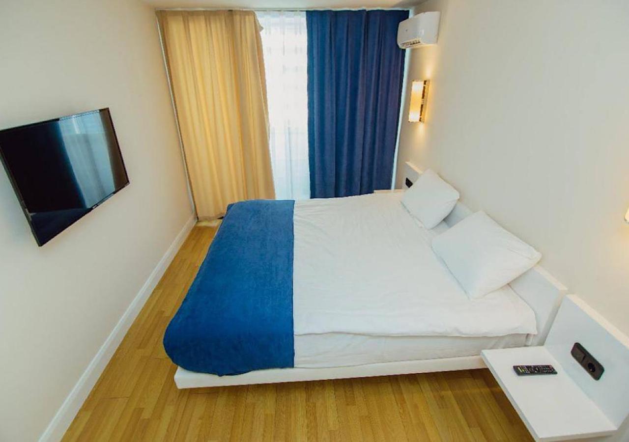 Amazing View Apartments Батумі Екстер'єр фото